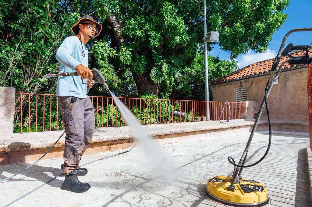 Professional stone artisan at work